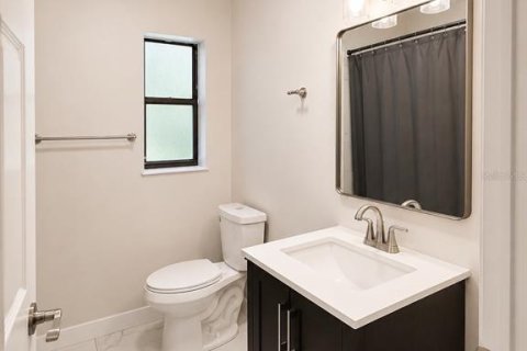 Villa ou maison à louer à Kissimmee, Floride: 4 chambres, 185.43 m2 № 2147931 - photo 27