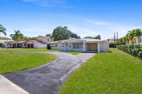 House in Boca Raton, Florida 3 bedrooms, 127.83 sq.m. № 2154313 - photo 15