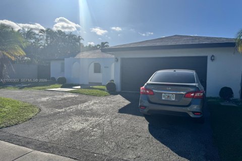 Купить виллу или дом в Майами, Флорида 4 спальни, № 2026973 - фото 3