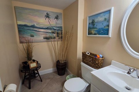 Condo in Pompano Beach, Florida, 1 bedroom  № 2191087 - photo 9