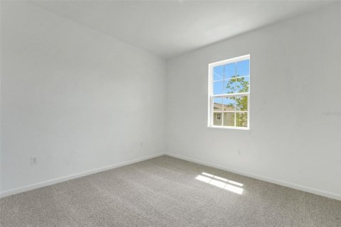 Villa ou maison à vendre à Apopka, Floride: 3 chambres, 164.62 m2 № 2404924 - photo 12