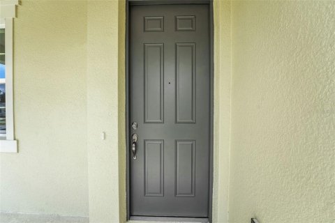 Villa ou maison à vendre à Apopka, Floride: 3 chambres, 164.62 m2 № 2404924 - photo 4
