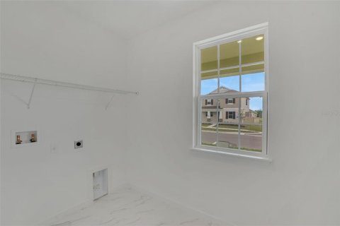 Villa ou maison à vendre à Apopka, Floride: 3 chambres, 164.62 m2 № 2404924 - photo 15