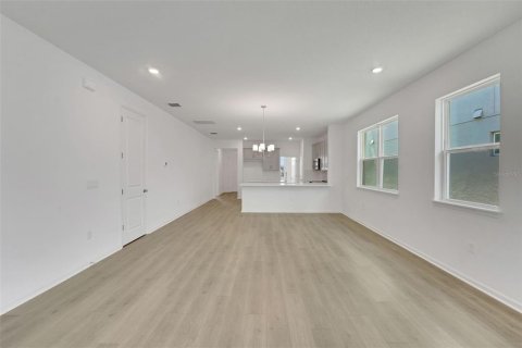 Villa ou maison à vendre à Apopka, Floride: 3 chambres, 164.62 m2 № 2404924 - photo 18
