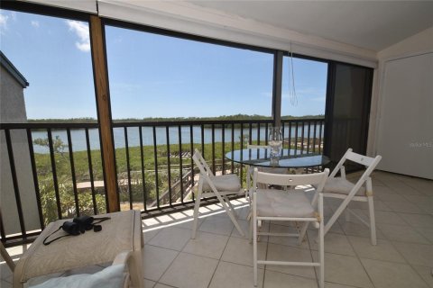 Condominio en alquiler en Sarasota, Florida, 2 dormitorios, 122.63 m2 № 1639853 - foto 7