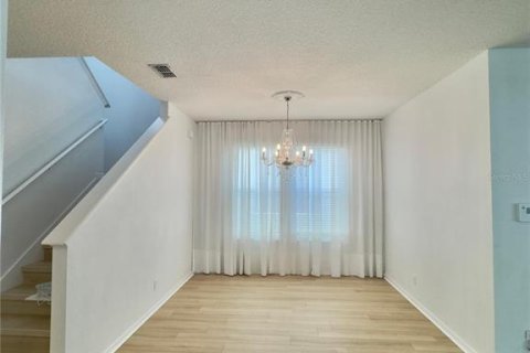 Casa en alquiler en Ocoee, Florida, 4 dormitorios, 214.51 m2 № 1851089 - foto 4