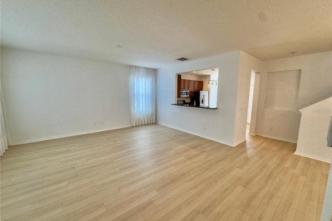 Villa ou maison à louer à Ocoee, Floride: 4 chambres, 214.51 m2 № 1851089 - photo 3