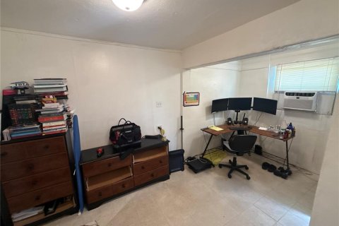 Immobilier commercial à vendre à Tampa, Floride: 3 chambres, 132.48 m2 № 2415098 - photo 10