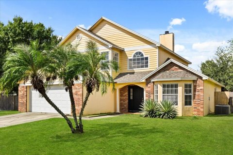 Casa en venta en Orlando, Florida, 4 dormitorios, 195.56 m2 № 1899523 - foto 2