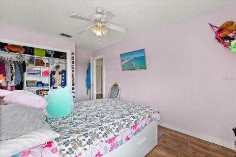 Casa en venta en Orlando, Florida, 4 dormitorios, 195.56 m2 № 1899523 - foto 25