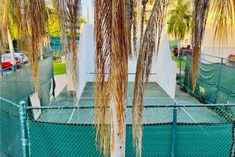 Copropriété à vendre à Doral, Floride: 1 chambre, 65.96 m2 № 1985457 - photo 15