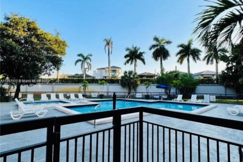 Copropriété à vendre à Doral, Floride: 1 chambre, 65.96 m2 № 1985457 - photo 13