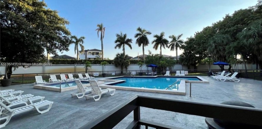 Condo à Doral, Floride, 1 chambre № 1985457