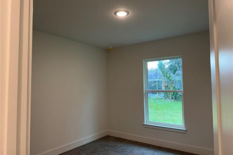 Villa ou maison à vendre à North Port, Floride: 4 chambres, 210.42 m2 № 2107274 - photo 6