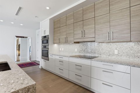 Condo in Highland Beach, Florida, 2 bedrooms  № 2189253 - photo 12