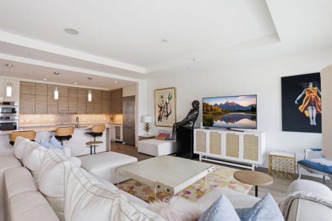 Condo in Highland Beach, Florida, 2 bedrooms  № 2189253 - photo 15