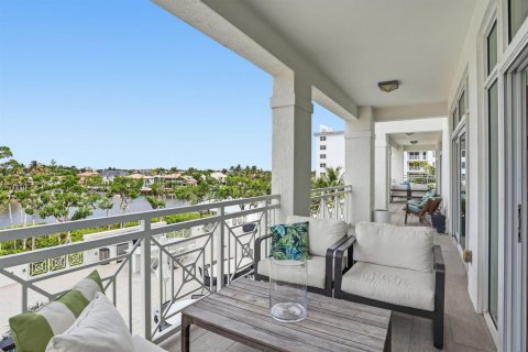 Condo in Highland Beach, Florida, 2 bedrooms  № 2189253 - photo 20