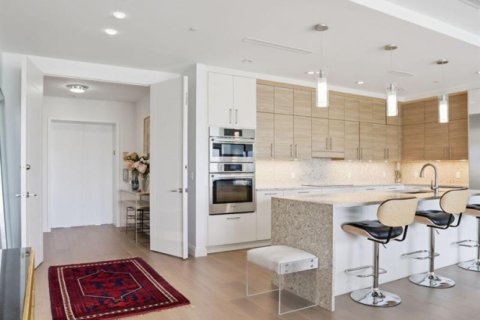 Condo in Highland Beach, Florida, 2 bedrooms  № 2189253 - photo 17