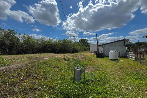Commercial property in Lakeland, Florida 395.11 sq.m. № 1636260 - photo 17