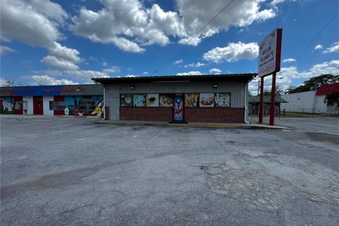 Commercial property in Lakeland, Florida 395.11 sq.m. № 1636260 - photo 13