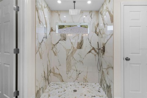 Villa ou maison à vendre à Summerfield, Floride: 4 chambres, 186.83 m2 № 2283864 - photo 15