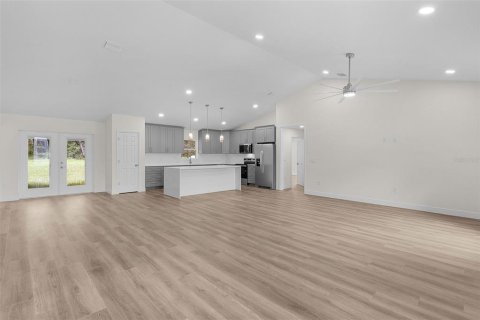 Villa ou maison à vendre à Summerfield, Floride: 4 chambres, 186.83 m2 № 2283864 - photo 2