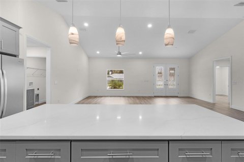 Villa ou maison à vendre à Summerfield, Floride: 4 chambres, 186.83 m2 № 2283864 - photo 4