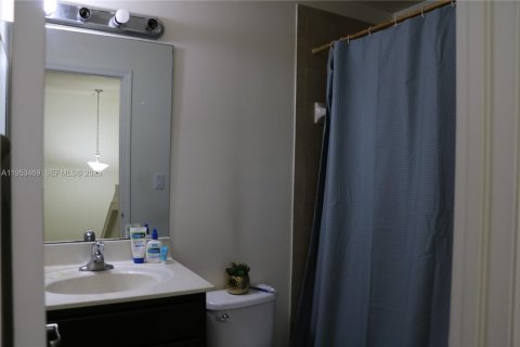 Adosado en alquiler en Cutler Bay, Florida, 3 dormitorios, 140.75 m2 № 2054734 - foto 13
