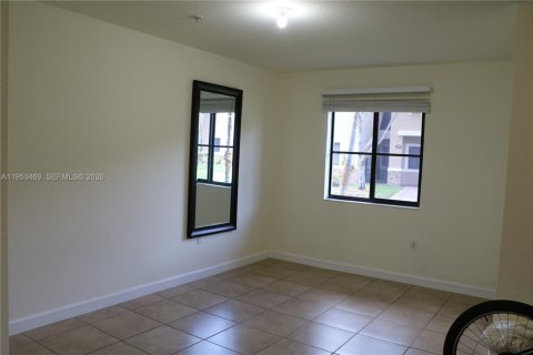 Adosado en alquiler en Cutler Bay, Florida, 3 dormitorios, 140.75 m2 № 2054734 - foto 4