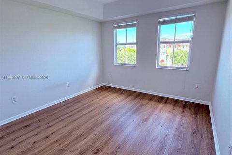 Снять в аренду кондоминиум в Дорал, Флорида 3 спальни, 128.67м2, № 2005136 - фото 19