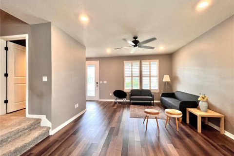 Adosado en venta en Orlando, Florida, 3 dormitorios, 150.5 m2 № 1612517 - foto 8