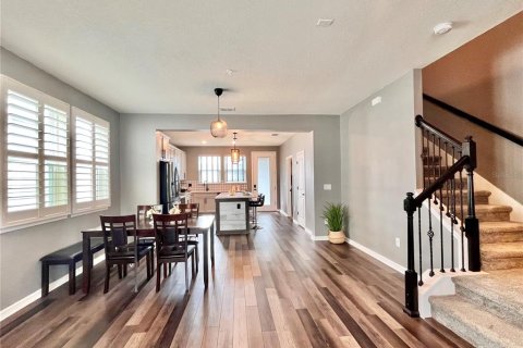 Adosado en venta en Orlando, Florida, 3 dormitorios, 150.5 m2 № 1612517 - foto 3