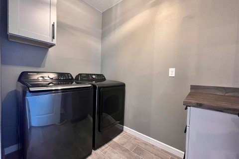 Adosado en venta en Orlando, Florida, 3 dormitorios, 150.5 m2 № 1612517 - foto 17
