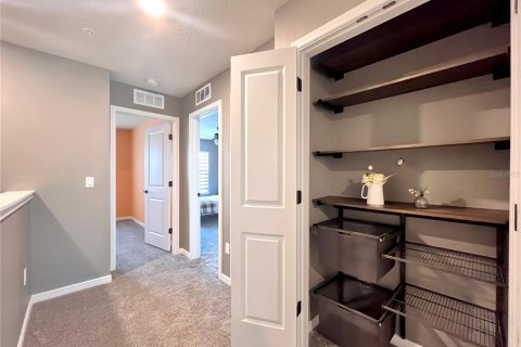 Adosado en venta en Orlando, Florida, 3 dormitorios, 150.5 m2 № 1612517 - foto 15