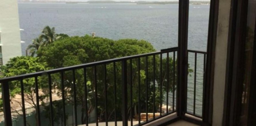 Condo à Miami, Floride, 1 chambre  № 2146875