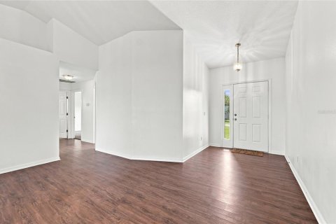 Купить виллу или дом в Лейк-Уэльс, Флорида 9 комнат, 152.45м2, № 2314315 - фото 15