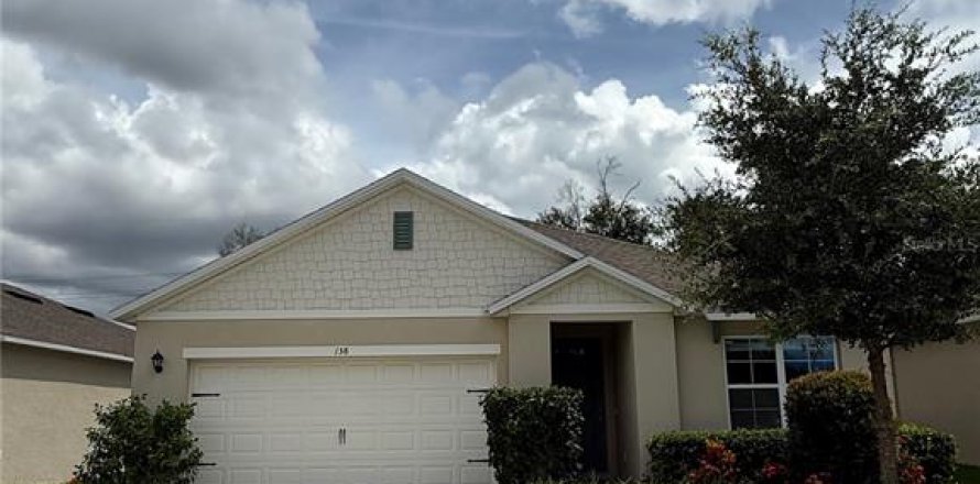 Villa ou maison à DeLand, Floride 3 chambres, 156.54 m2 № 1903954