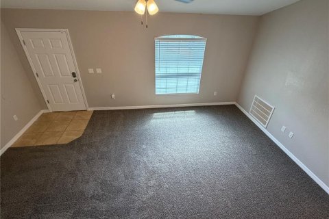 Villa ou maison à vendre à Ocala, Floride: 3 chambres, 119.84 m2 № 2148595 - photo 4