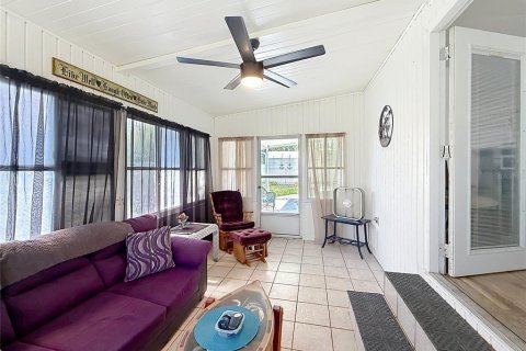 Casa en venta en Tavares, Florida, 3 dormitorios, 142.7 m2 № 2197596 - foto 16