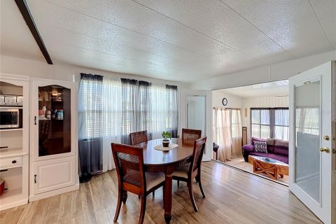Casa en venta en Tavares, Florida, 3 dormitorios, 142.7 m2 № 2197596 - foto 11