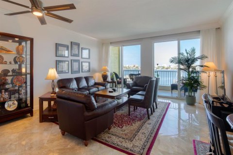Copropriété à vendre à Lantana, Floride: 3 chambres, 147.53 m2 № 2084426 - photo 5