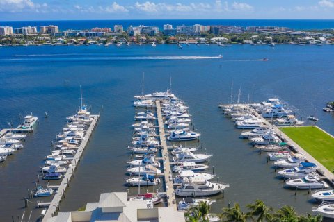 Copropriété à vendre à Lantana, Floride: 3 chambres, 147.53 m2 № 2084426 - photo 2