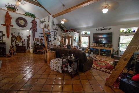 House in Spring Hill, Florida 3 bedrooms, 270.53 sq.m. № 1758040 - photo 6