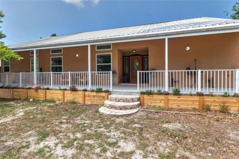 House in Spring Hill, Florida 3 bedrooms, 270.53 sq.m. № 1758040 - photo 2