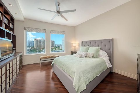 Condo in Sarasota, Florida, 3 bedrooms  № 1798522 - photo 20