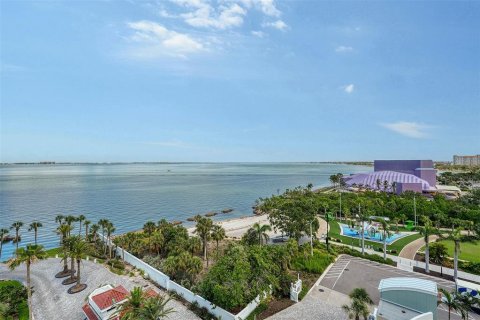Condo in Sarasota, Florida, 3 bedrooms  № 1798522 - photo 13