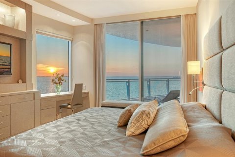 Condo in Sarasota, Florida, 3 bedrooms  № 1798522 - photo 18