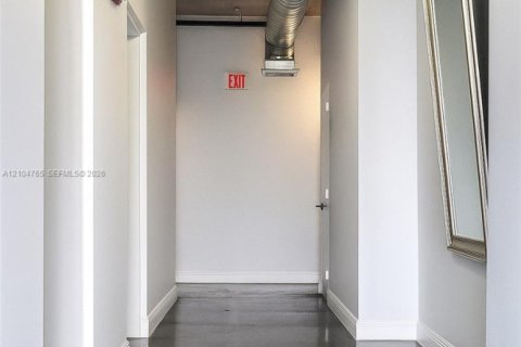 Copropriété à vendre à Miami, Floride: 2 chambres, 80.55 m2 № 2414247 - photo 25