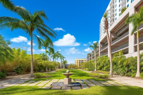 Copropriété à vendre à Miami, Floride: 2 chambres, 80.55 m2 № 2414247 - photo 23