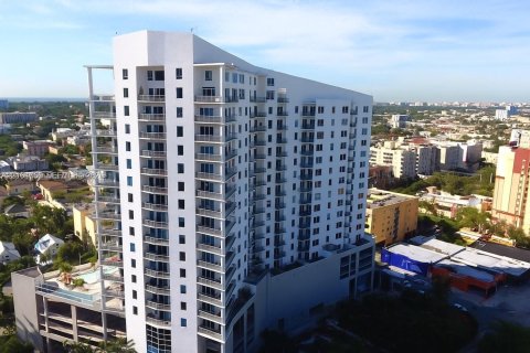 Condo à Miami, Floride, 2 chambres № 2414247